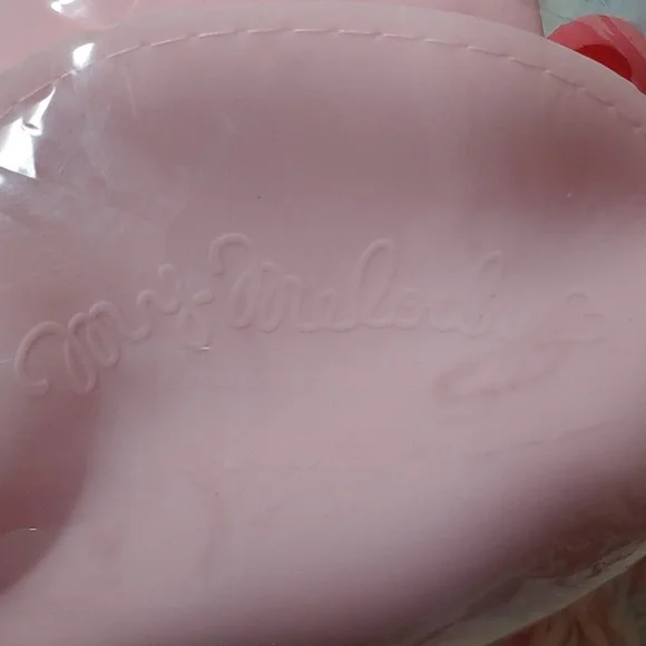 Sanrio 🆕 My Melody Small Silicone Crossbody Bag - Picture 8 of 10